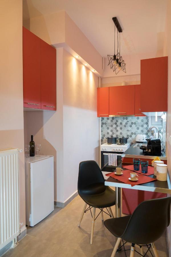 Stylish Modern Studio In The Heart Of Athen Eksteriør billede